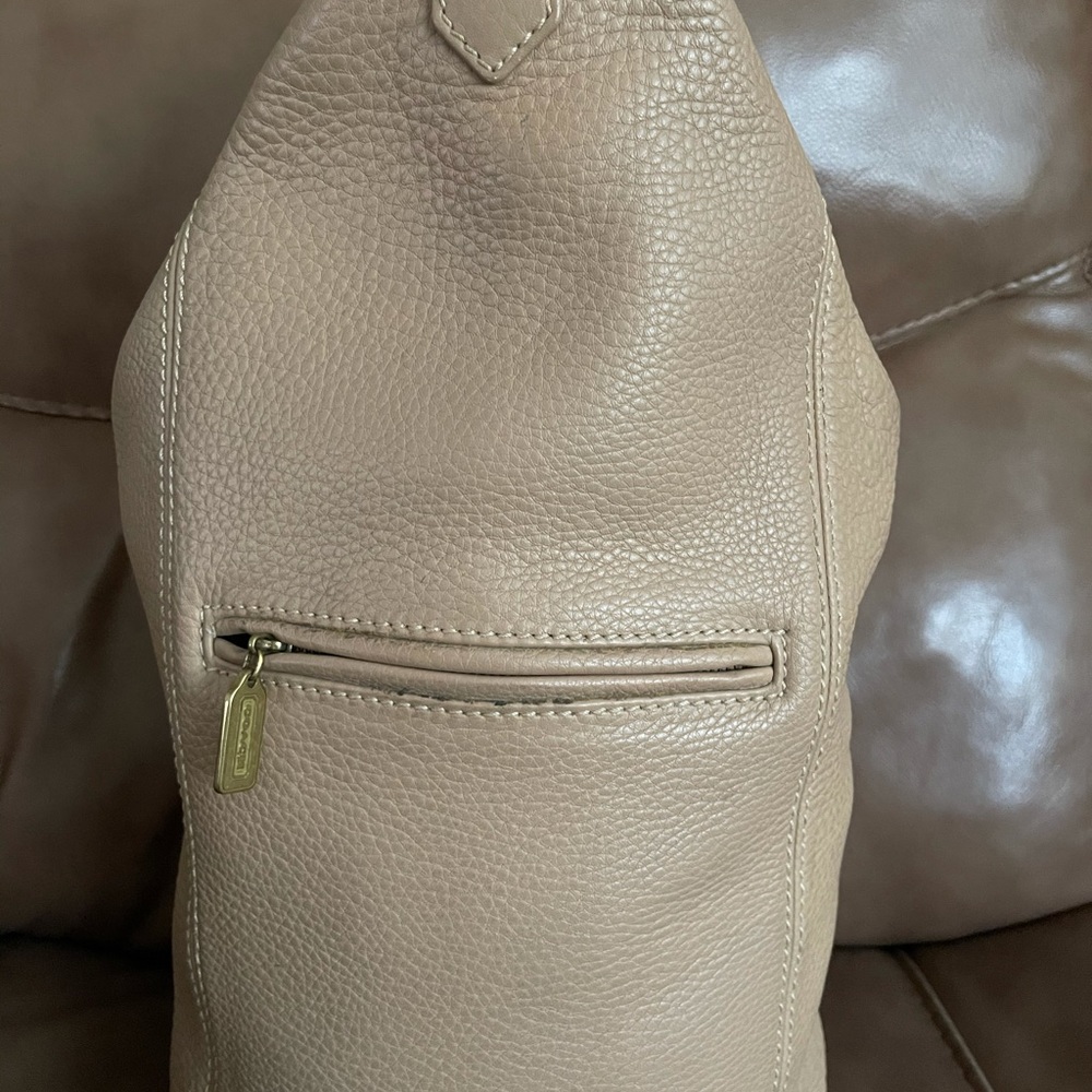 Coach Pebble Leather Versatile Hobo Bucket Bag.